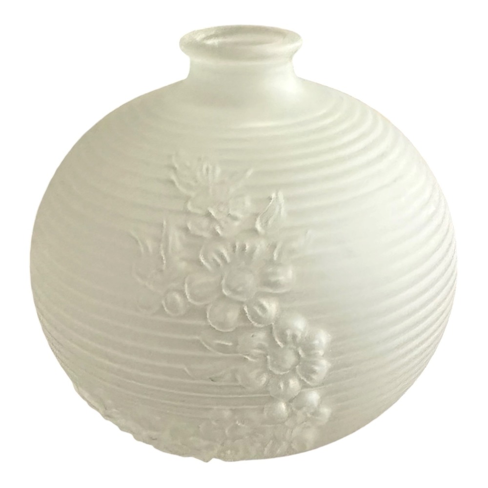 Avon Bud Vase Frosted White Satin Glass Floral Embossed Ribbed Round Globe 3.5"